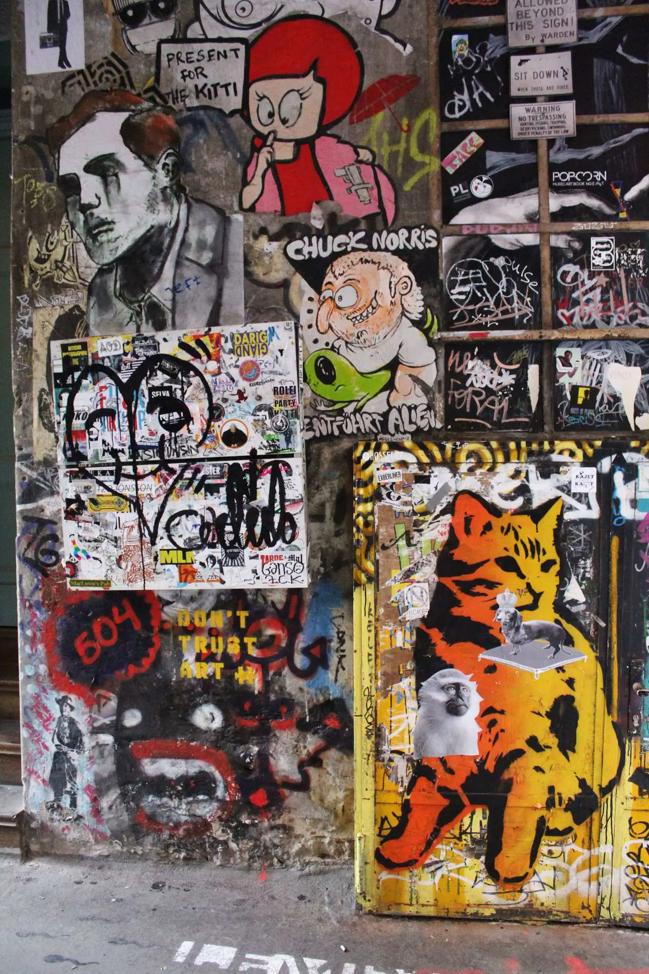 Street Art Berlin 3 Anonymous